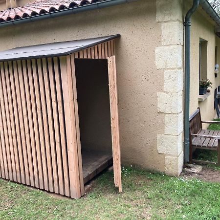 Gite Des Combes Blanches Avec Piscine Frayssinet-le-Gélat Buitenkant foto